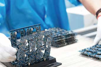 Shenzhen Huachen FIM Co., Ltd. linea di produzione in fabbrica 1
